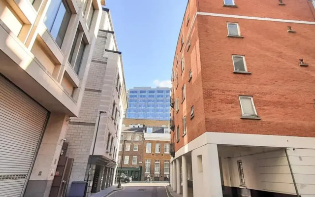 Moorgate Apartments by MySquare