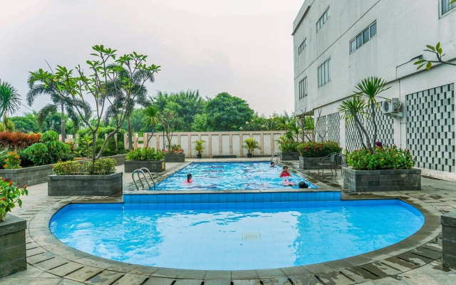 Cozy Living Studio Apartment At Margonda Residence 3