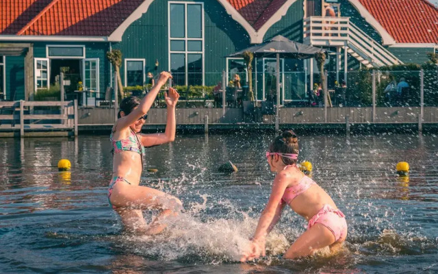 Modern Light Chalet 15km From Alkmaar