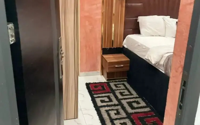 DE Caribbean Luxury Hotel and Suites