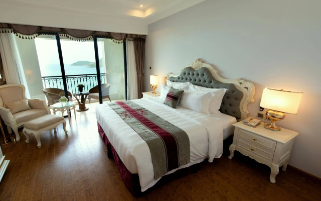 Vinpearl Golf Land Resort & Villas