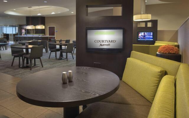 Courtyard by Marriott Charlotte City Center