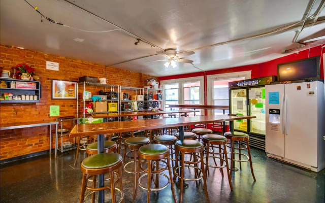 Lucky D's Hostel