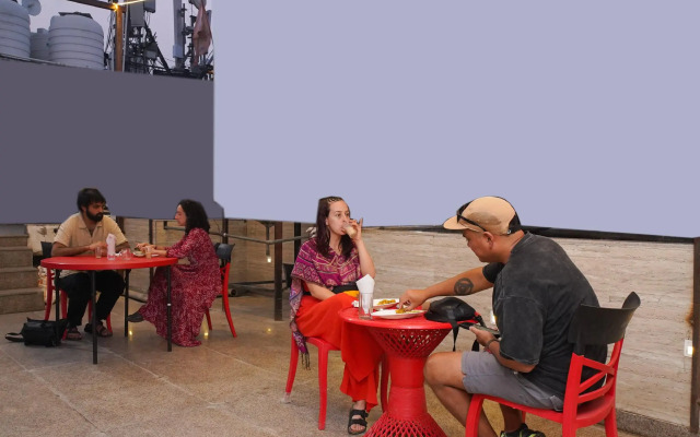 New Hindustan By Backpackers Heaven