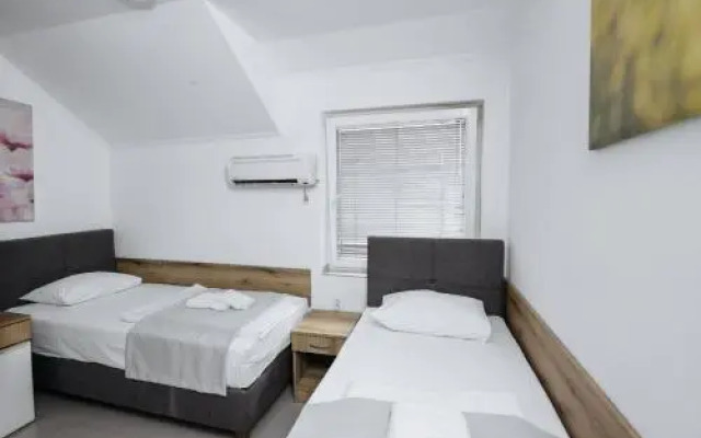 Rooms Gat