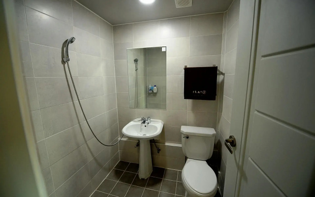 Flat B Hostel - Hostel