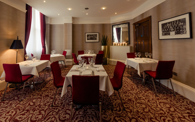 Leopold Hotel