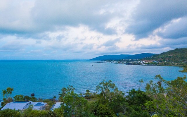 Panorama - Cannonvale