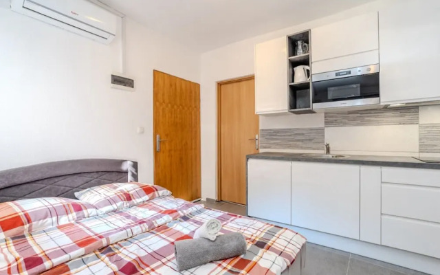 Apartments Robi & Kristina