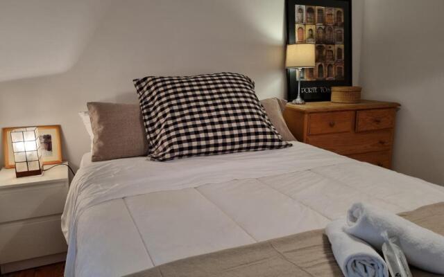 C01A02 La Casa del Pintor