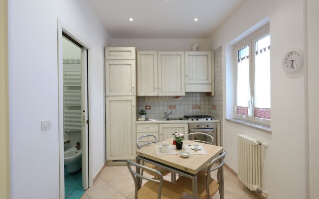 Flat Near The Historic Centre With Private Parking