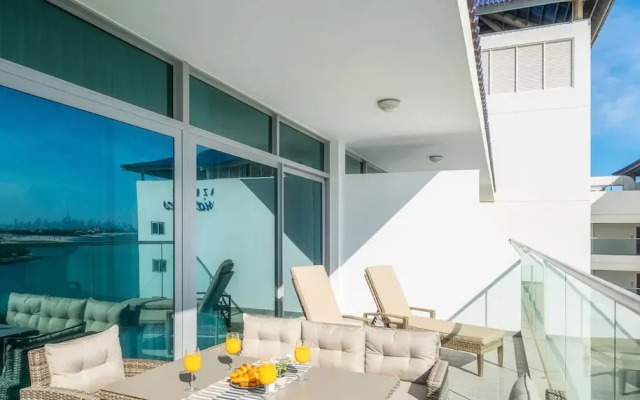 Azure Residence Suites