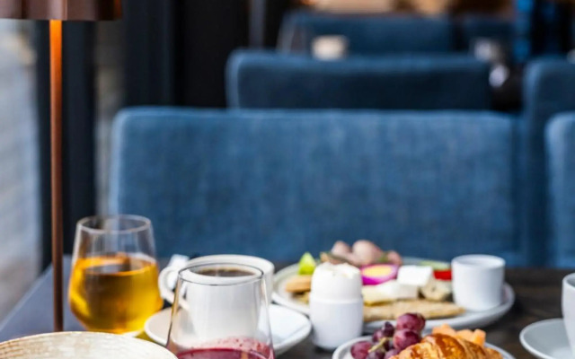 Henningsvaer Bryggehotell By Classic Norway Hotels