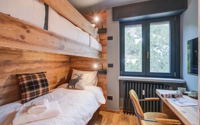 Simona Luxury Apartment few steps from sk