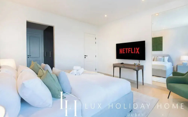 LUX The Bonnington JLT Suite