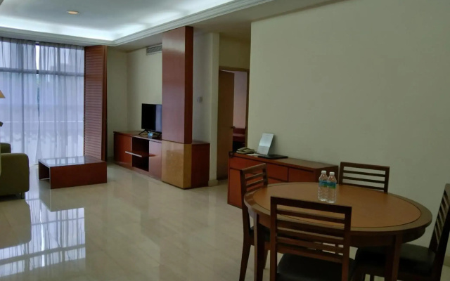 The Maple Suite