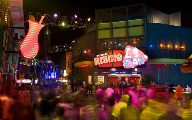 Universal's Hard Rock Hotel