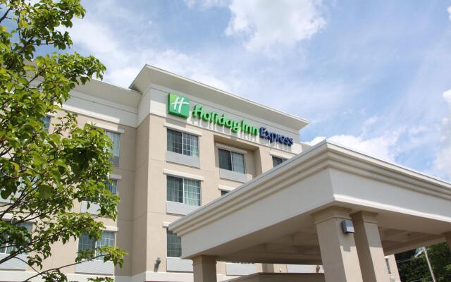 Holiday Inn Express Cortland, an IHG Hotel