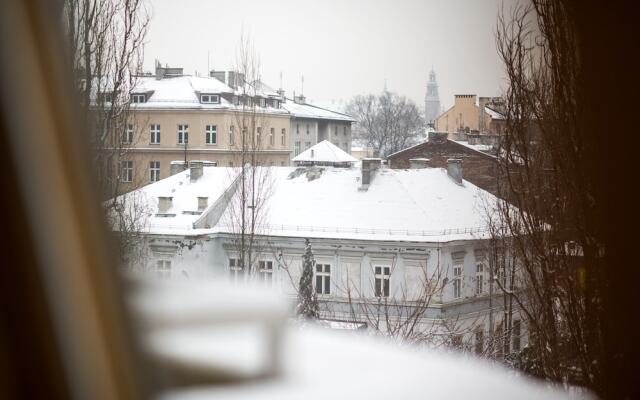 KrakowRentals -Tabacco Factory Apartment