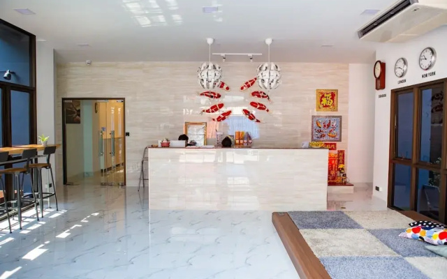 Rich8 Hostel