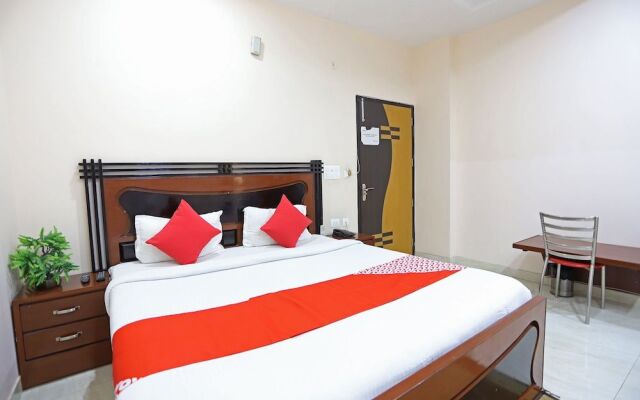 OYO 43691 Hotel Rbs Inn