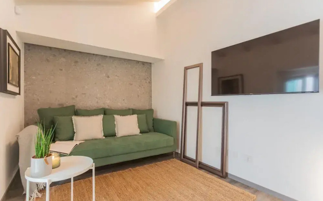 Muralto s Nest in Como