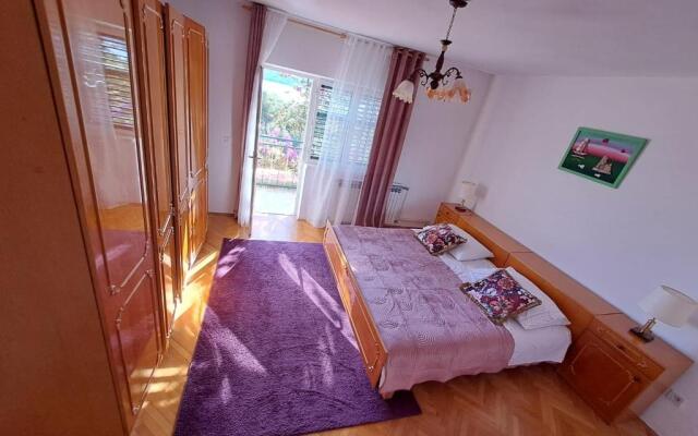 Apartment Artemisia 1