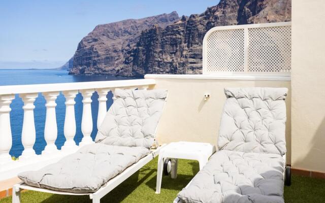 Maravilloso ático, vistas al mar by Edén Rentals