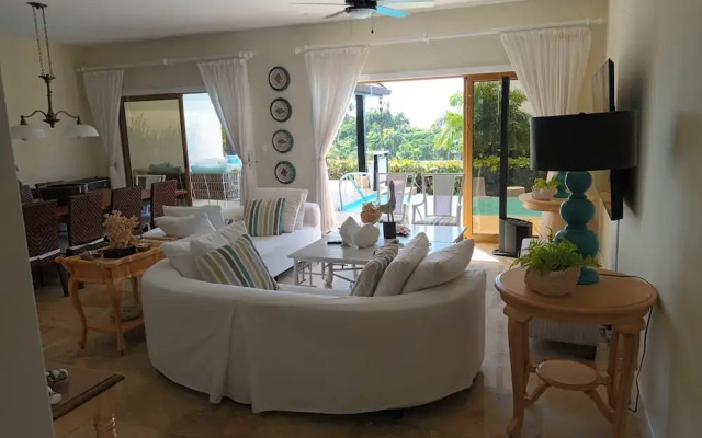 Magnificent Villa With Ocean View in Puerto Bahia