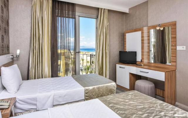 Acem Hotel