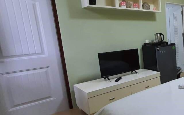 Daddy Dream Hotel And Residence