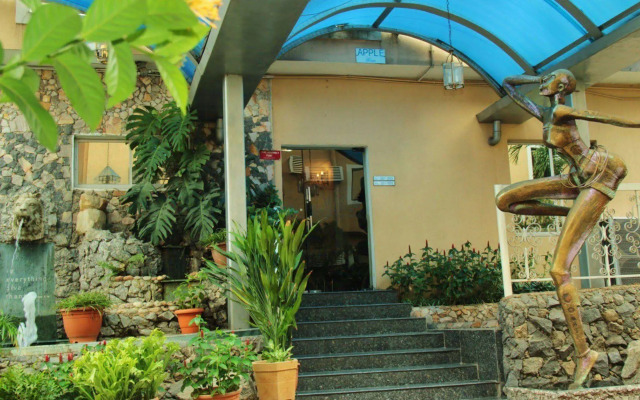 De-vine Plus Hotel and Suites