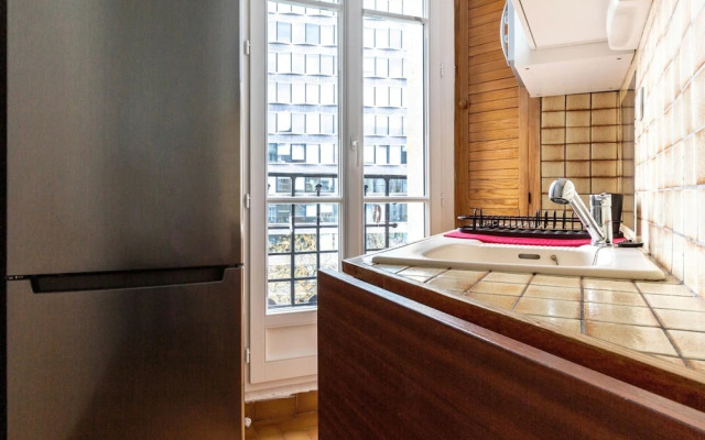 Zola Riverview Great 2 Bedroom in Paris