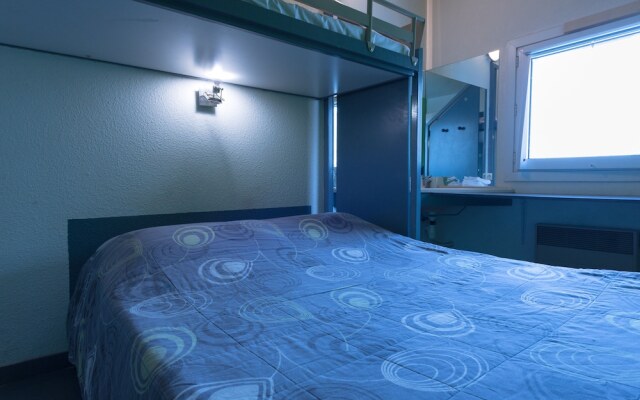 Lemon Hotel - Mery sur Oise/Cergy