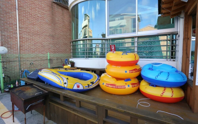 Yangyang Muhak Motel