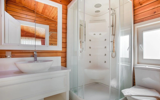 Villa Fulya by Akdenizvillam