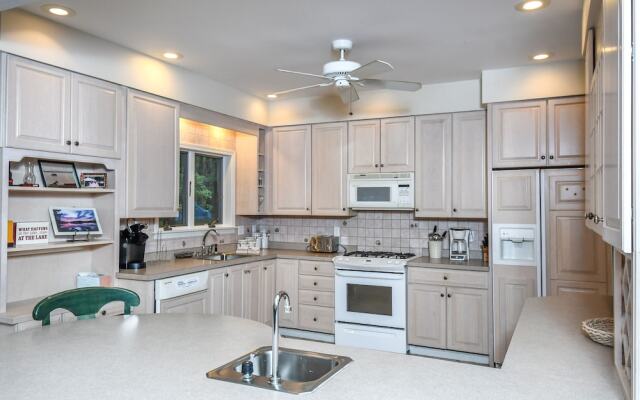 Sunset View 4 Bedroom House