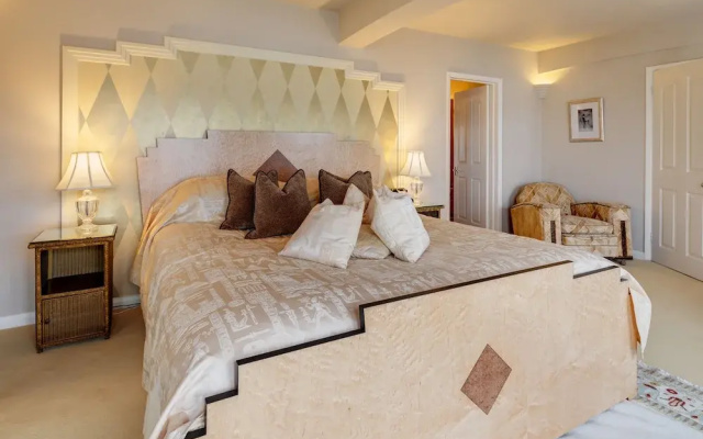 Burgh Island Hotel
