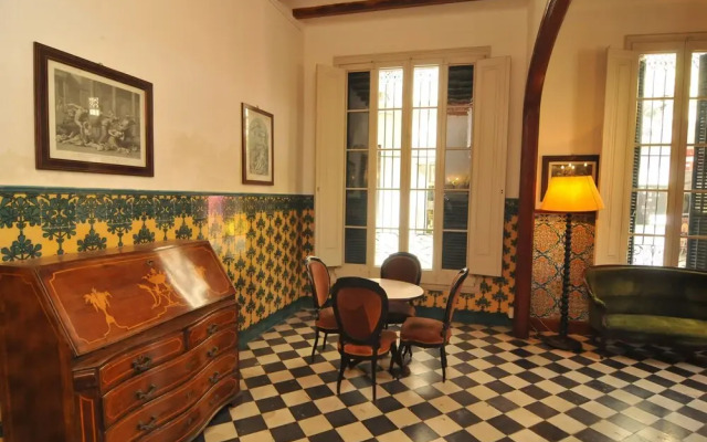 HomeHolidaysRentals Historic House - Costa Barcelona