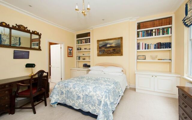 Charming 3BR Home near the Imperial War Museum