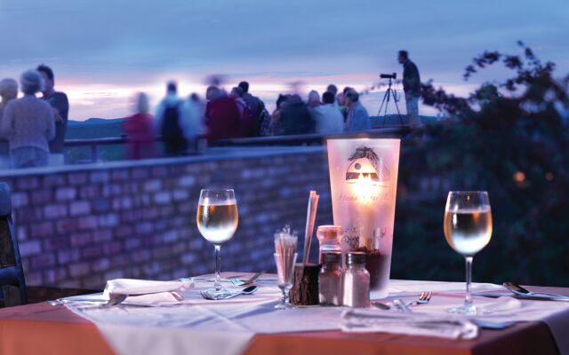 Etosha Safari Lodge