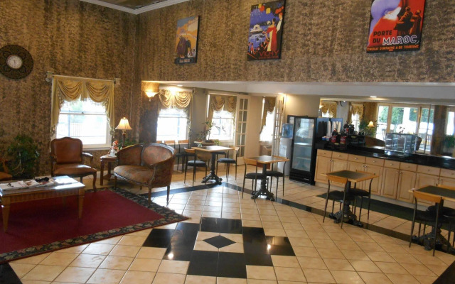 The Guest Lodge Gainesville