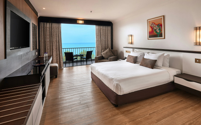 Bayview Beach Resort Penang – Guest Rooms – Batu Ferringhi