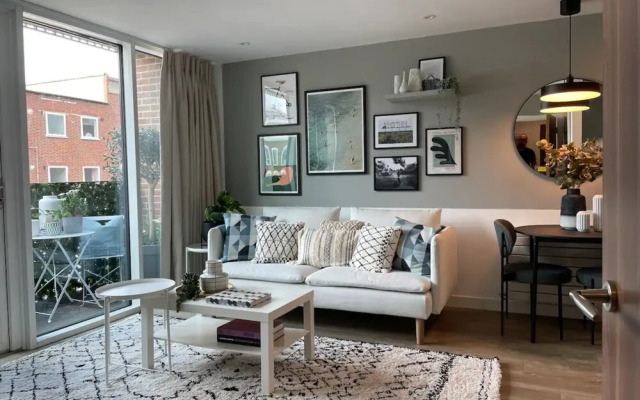 Chic 1 Bedroom Apartment Near Tooting Broadway