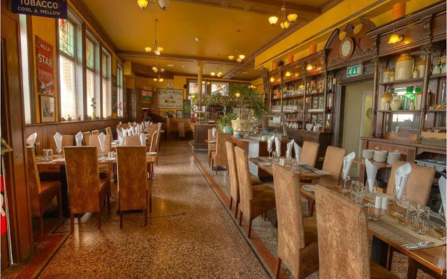 the waterloo hotel