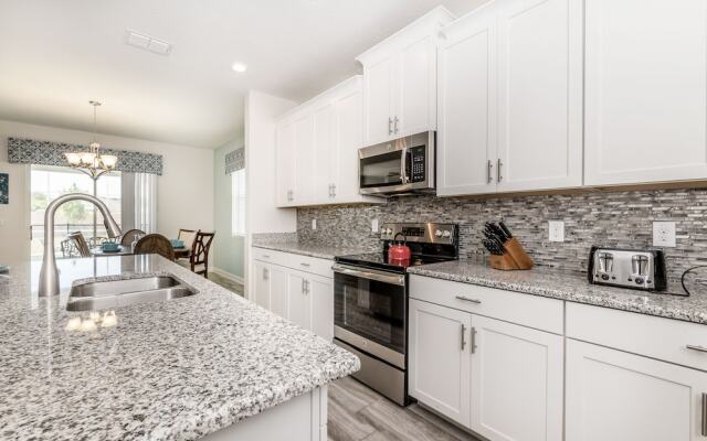 Lovely 6Bd Pool Hm Champions Gate-1614mvd