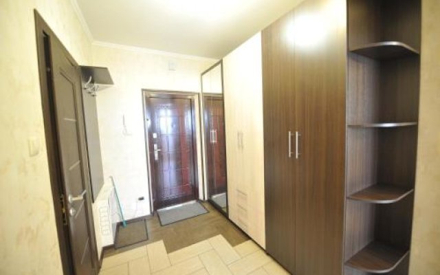 Apartment Fabrichnaya 9