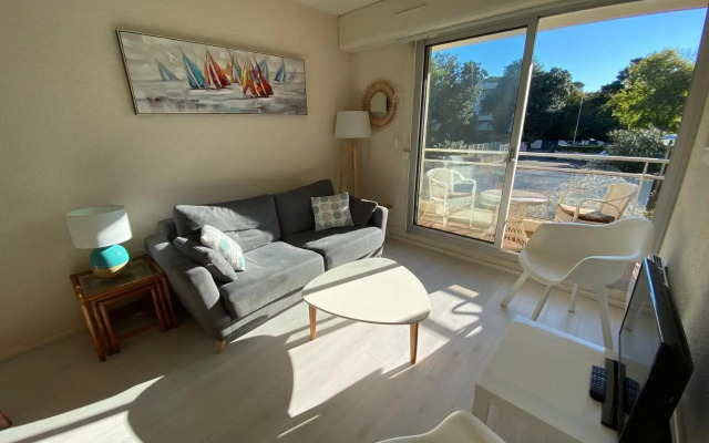 T2 avec parking proche plage C219