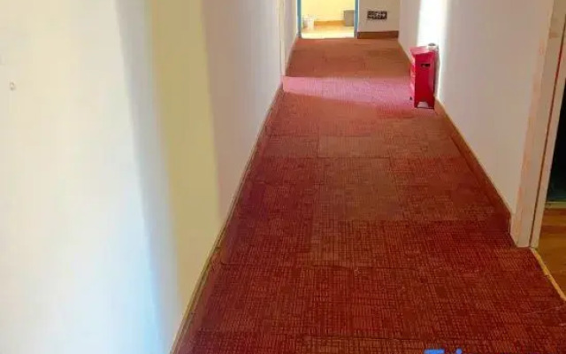 Shanghai Xiangfu Bathing Hotel