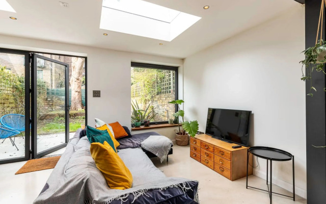Spacious and Charming Brixton Home